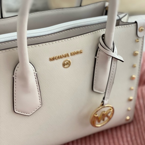 SOLD! MICHAEL KORS | White Leather Tote Crossbody Shoulder Bag Gold Hardware - Picture 9 of 16